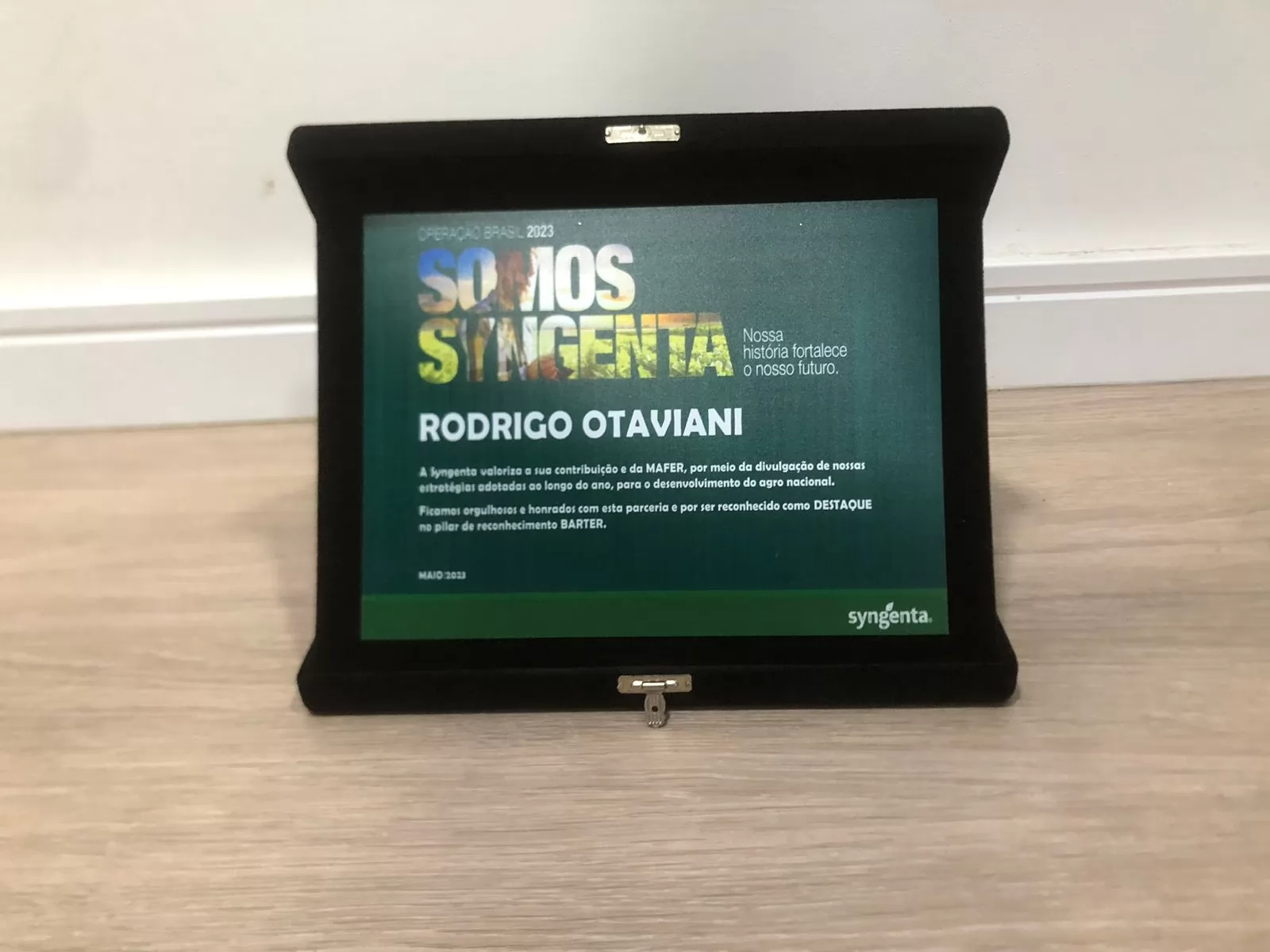 Placa de Homenagem